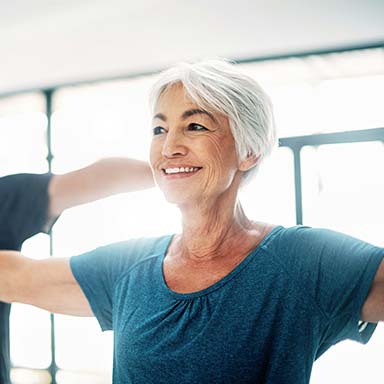 Plus d'énergie et une sensation de bonne santé avec les aides auditives de Bernafon