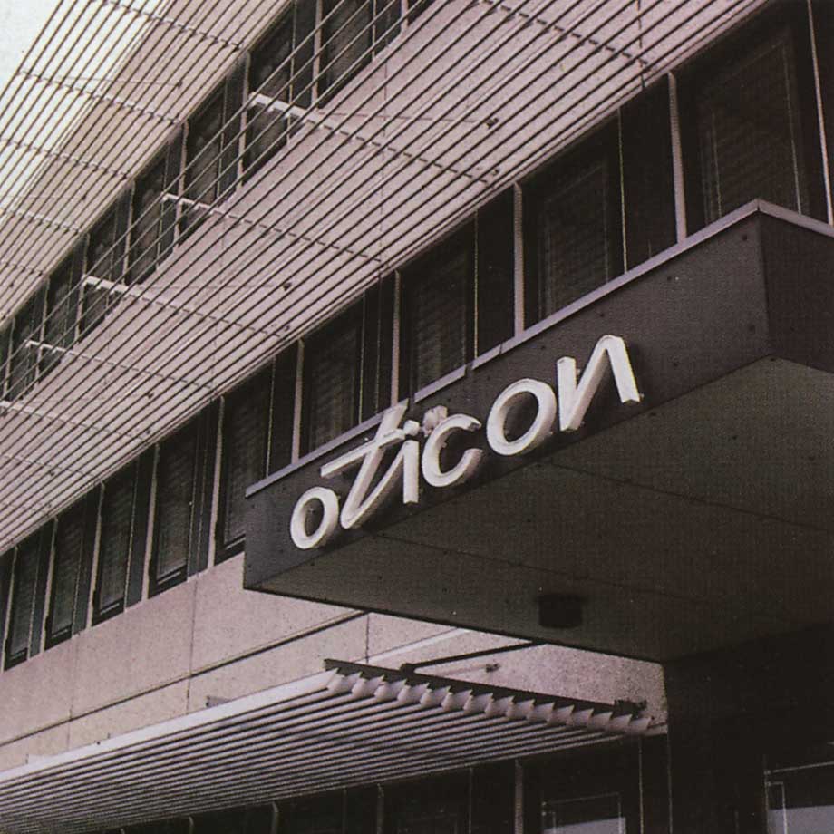 oticon-holding-1983