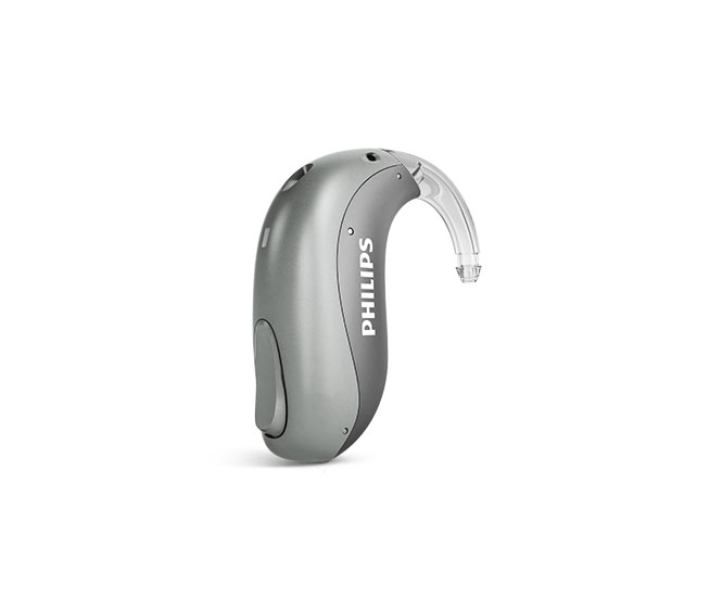 Philips İşitme Çözümlerinde, miniBTE T R olarak da adlandırılan Philips HearLink şarj edilebilir mini kulak arkası işitme cihazlarının bir örneğini görün