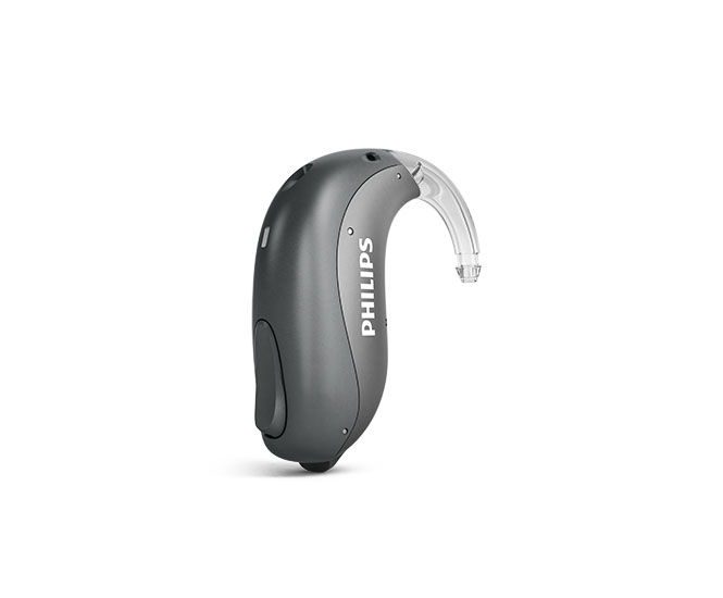 Philips İşitme Çözümlerinde, miniBTE T olarak da alandırılan, şarj edilmeye ihtiyaç duymayan Philips HearLink mini kulak arkası işitme cihazlarının bir örneğini görün